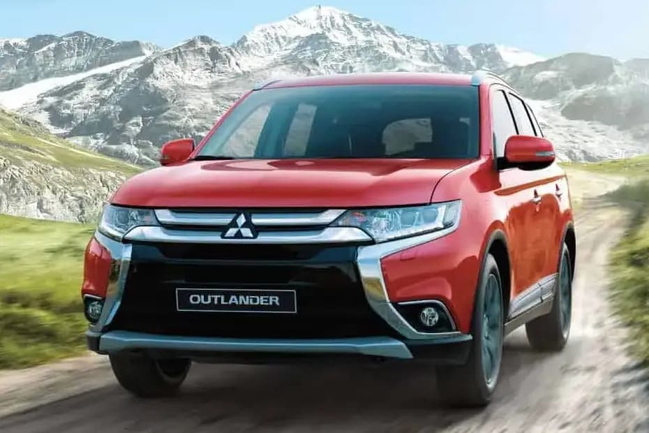 Mitsubishi Outlander Left Side Front View Mitsubishi Outlander Left Side Front View